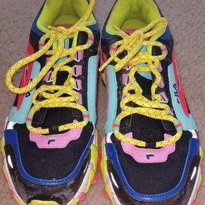 Women's size 8 Fila shoes multicolor